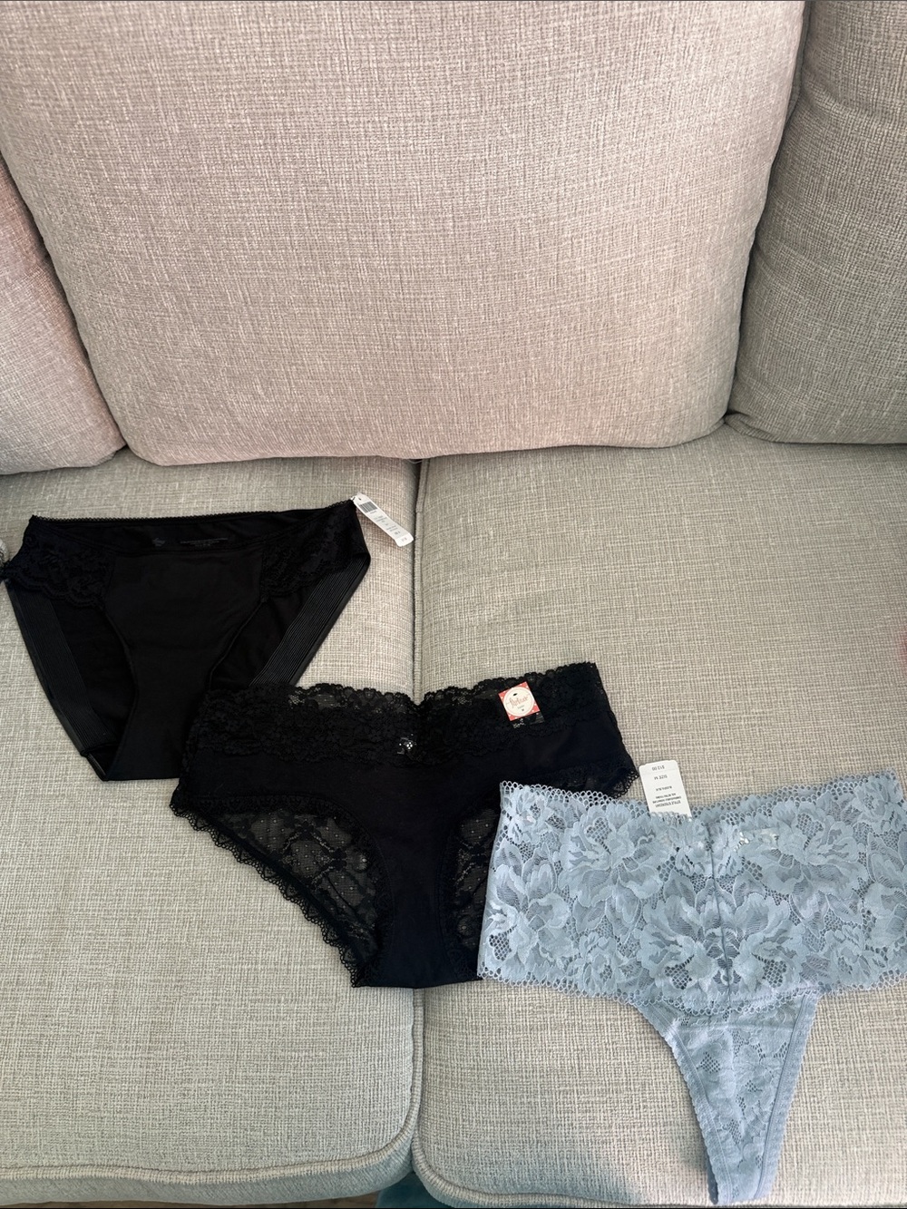 SOMA  three pairs panties mid-rise black and light blue underwear